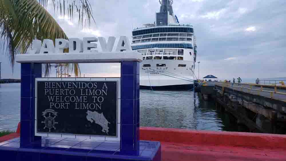 Instituciones listas para recibir 14 costarricenses que retornarán este jueves en crucero Rhapsody