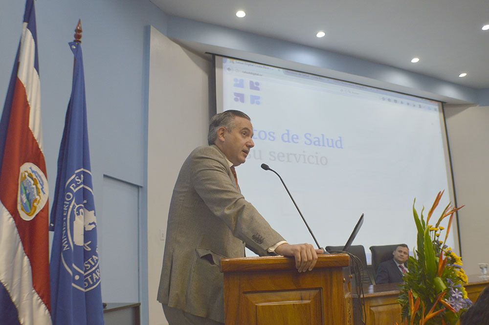 El el Ministro de Salud, Dr. Fernando Llorca Castro estuvo presente en el lanzamiento de la Estrategia “Salud Digital CR”.
