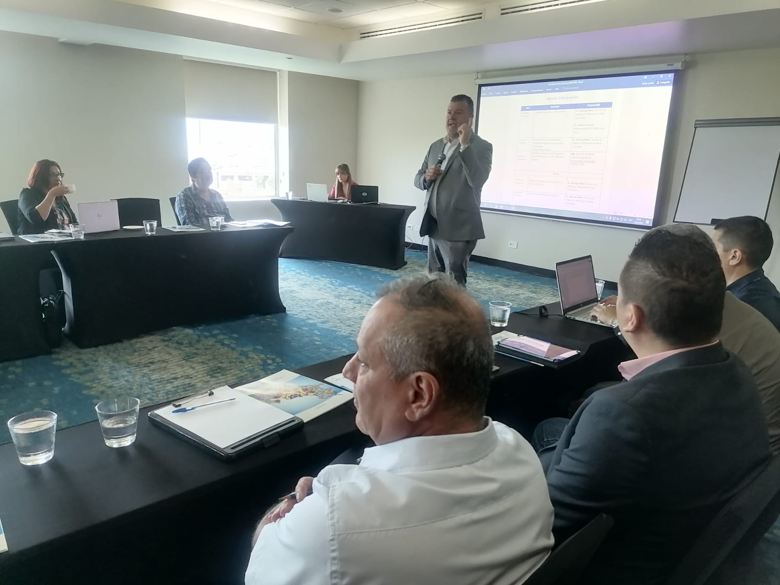 Salud y OPS fortalecen acciones para la prevención y control de dengue, zika y chikungunya