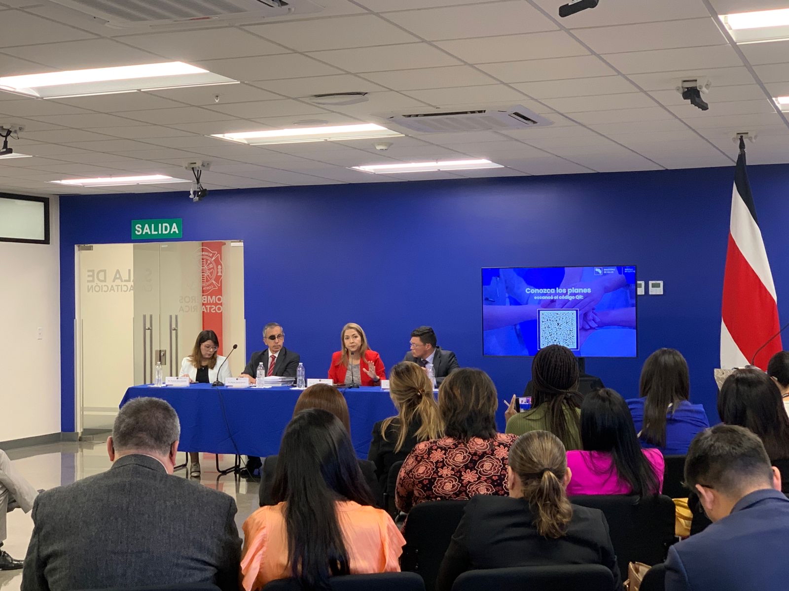 Ministerio de Salud presenta planes para mejorar la atención en los servicios de salud del país Ministerio de Salud presenta planes para mejorar la atención en los servicios de salud del país