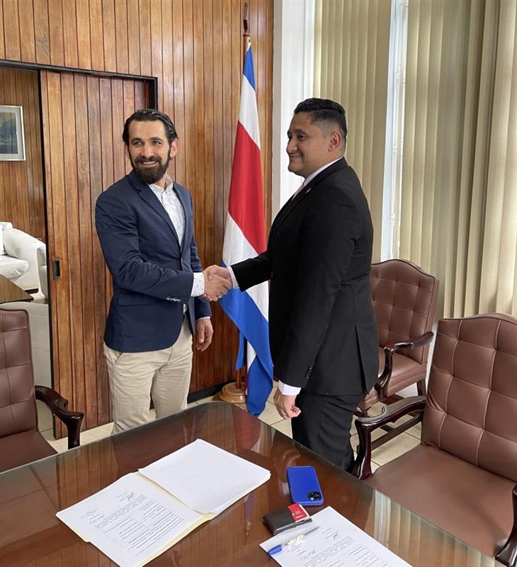 Ministerio de Salud firma convenio para impulsar innovación de Salud Digital en el país Ministerio de Salud firma convenio para impulsar innovación de Salud Digital en el país