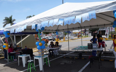 Centros comerciales y supermercados tendrán a disposición la vacuna contra sarampión, rubeola y paperas durante este fin de semana Centros comerciales y supermercados tendrán a disposición la vacuna contra sarampión, rubeola y paperas durante este fin de semana