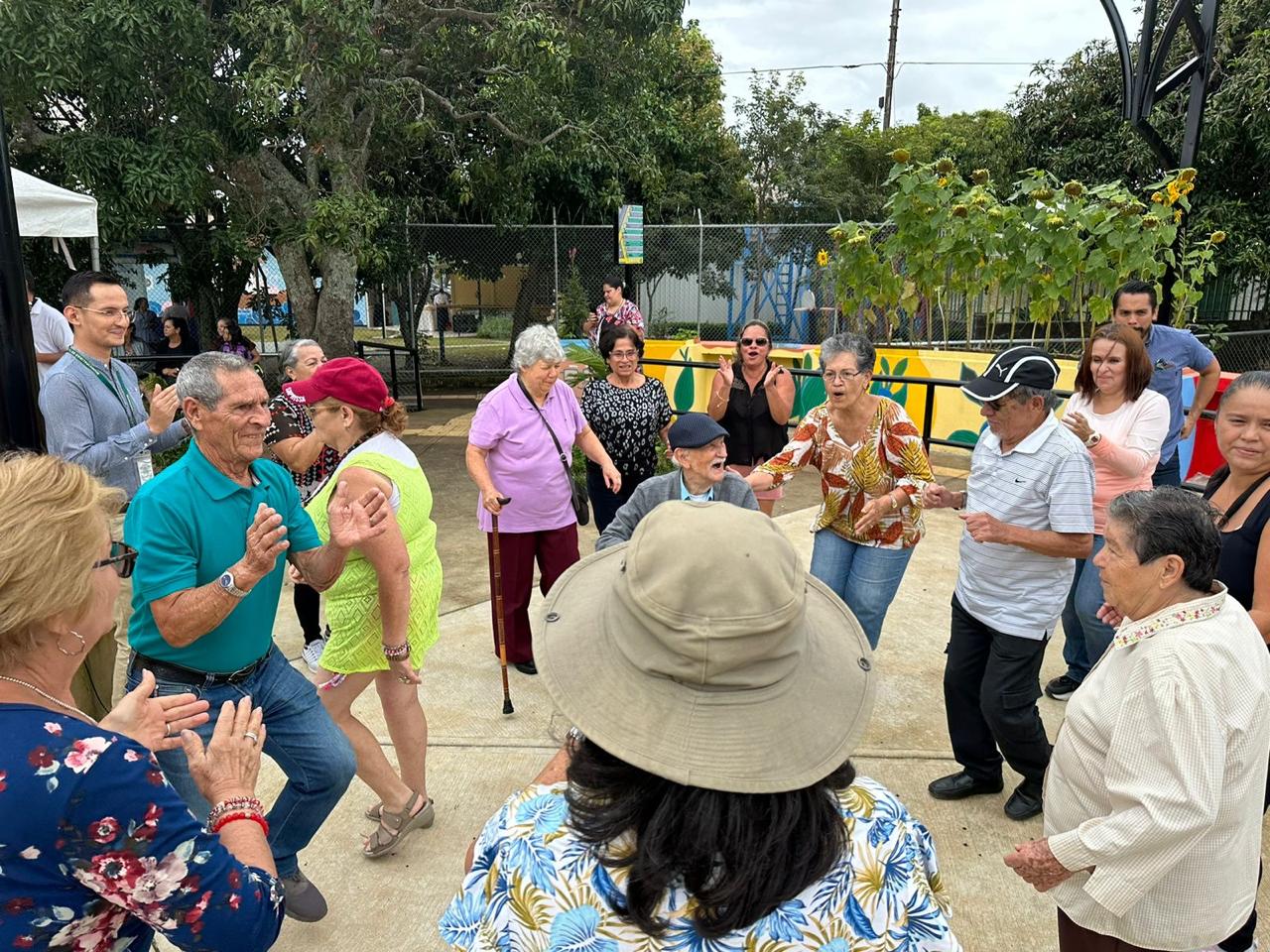 Costa Rica cuenta con 30 ciudades y comunidades amigables con las personas mayores