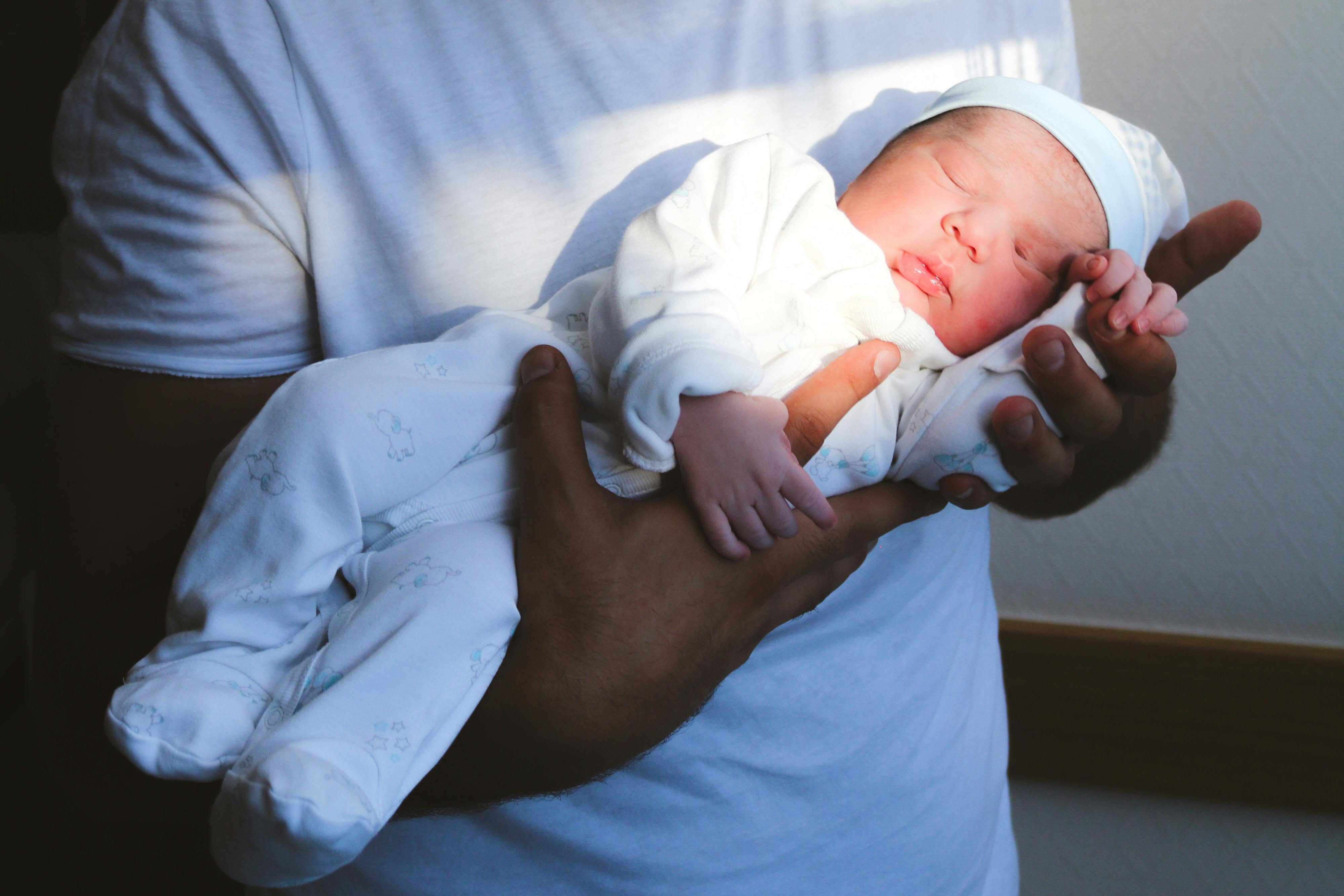 Salud oficializa Norma para la Habilitación de Servicios de Neonatología Salud oficializa Norma para la Habilitación de Servicios de Neonatología