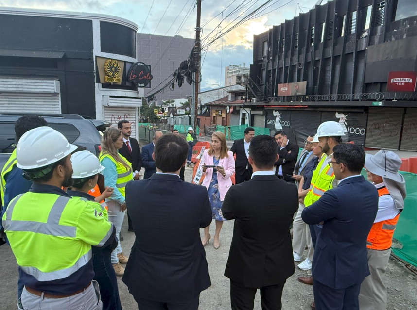 Ministerio de Salud da seguimiento a proyecto en Barrio La California para garantizar seguridad de las personas