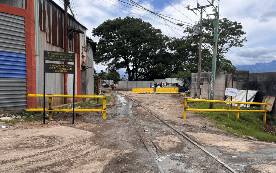 Gracias a la coordinación de instituciones del Gobierno se logró intervenir en zona ilegal de residuos