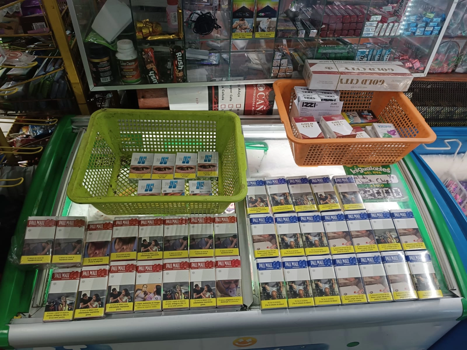Salud fortalece fiscalización de tabaco y vapeo con más de 29 mil inspecciones en todo el país